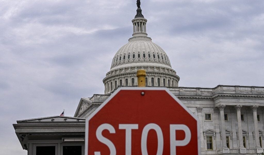 Shutdown paralisa governo e indicadores economicos